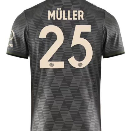 Bayern Munich Oktoberfest Müller 25 Jersey 24-25
